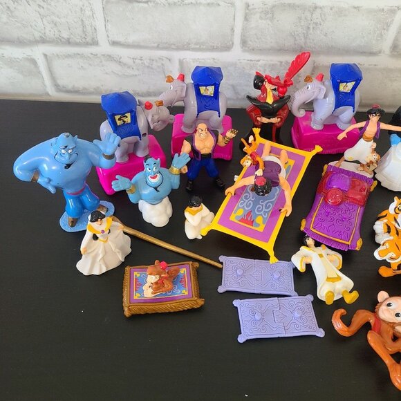 Lot Disney Alladin Figures Toys Assorted - Picture 8 of 9